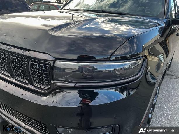 2023 Jeep Grand Wagoneer Series Iii Obsidian demo image 8