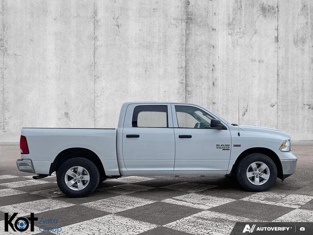 2023 RAM 1500 Classic SLT | 5.7L HEMI V8 | 5'7" Box | Class IV Hitch Receiver |  image 4