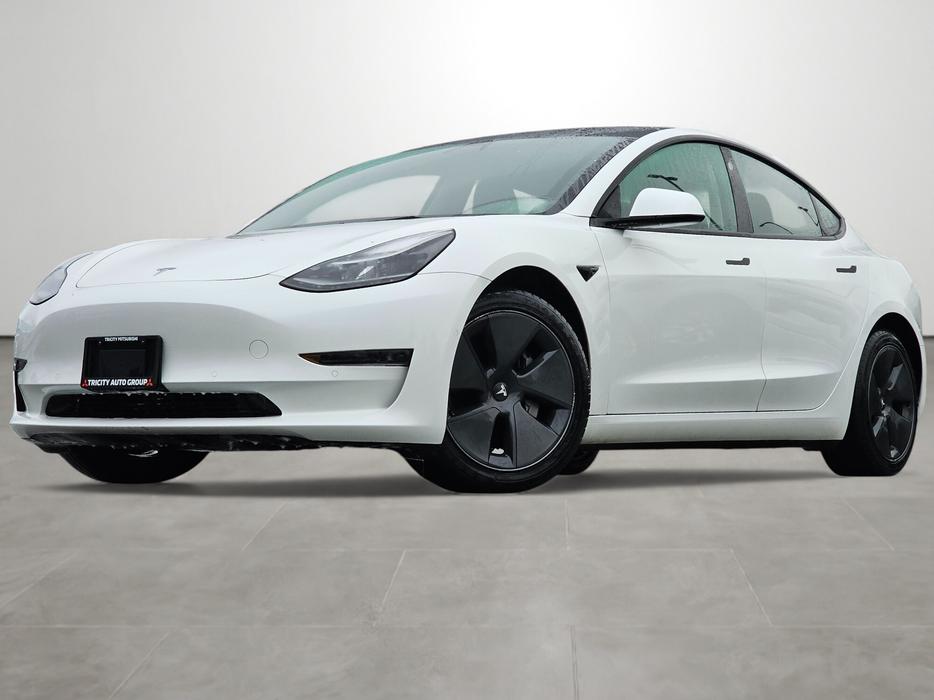 2022 Tesla Model 3 Standard Range - Local BC, Premium Connectivity display photo