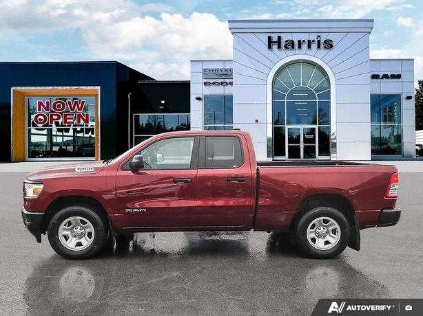 2022 RAM 1500 Tradesman 4x4 Quad Cab 6'4 Box | No Reported Accidents | One Owner image 3
