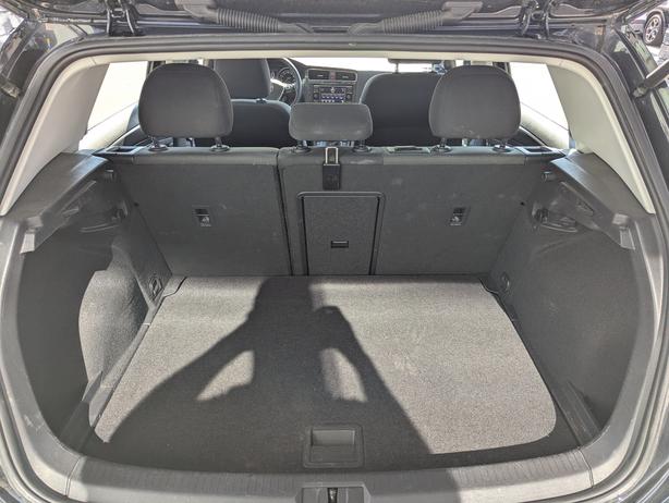 2020 Volkswagen Golf Comfortline - No Accidents, Heated Seats image 8