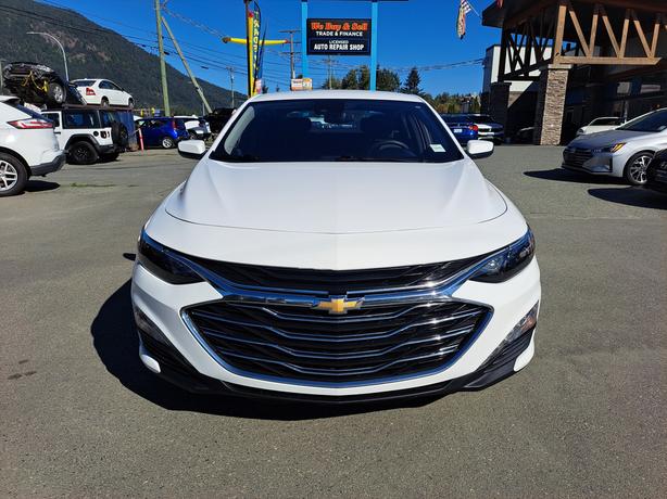 2023 Chevrolet Malibu 1LT image 3