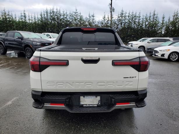 2025 Hyundai Santa Cruz Preferred AWD - No Accidents, Low Kms image 7