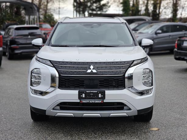 2024 Mitsubishi Outlander SEL - One Owner, Navigation, 360 Cameras, Sunroof image 2
