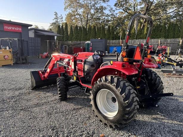 2024 Mahindra 1600 Series 1626 HST image 6