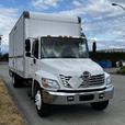 2006 Hino 268 24 Foot Cube Van Power Tailgate Hydraulic Brakes Diesel thumbnail image 2