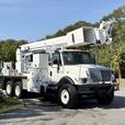 2006 International 7500 Diesel Altec Bucket Truck with Air Brakes thumbnail image 1