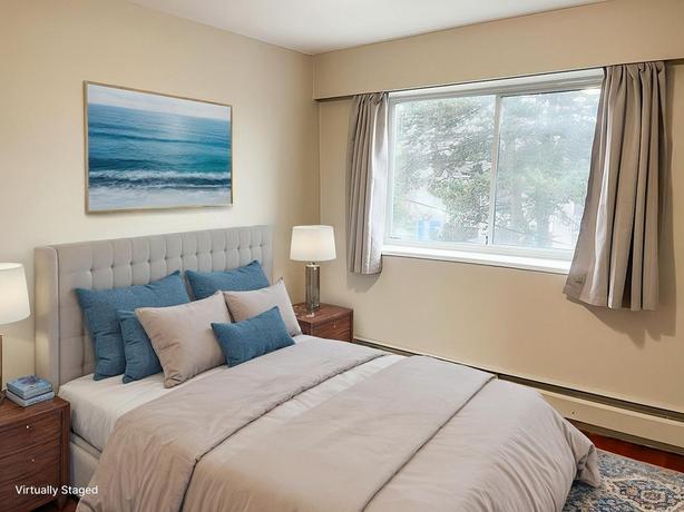 1 bedroom Cameron Manor image 6