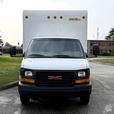 2015 GMC Savana 3500 16-Foot Cube Van with Loading Ramp thumbnail image 3