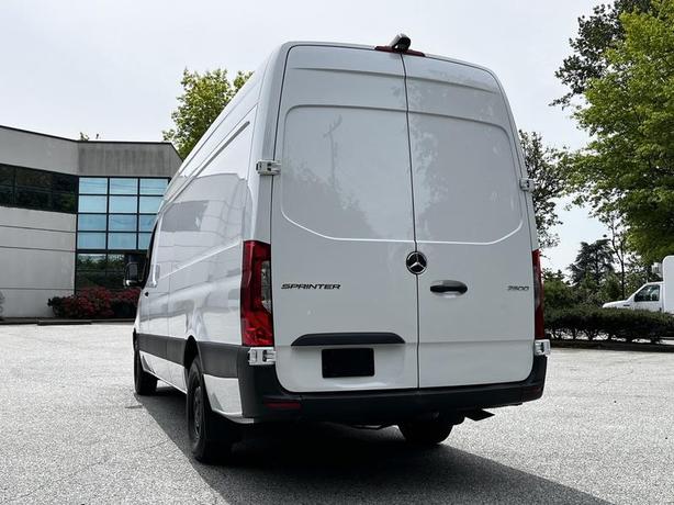 2023 Mercedes-Benz Sprinter 2500 High Roof 170-inch WheelBase with Rear Shelving image 8