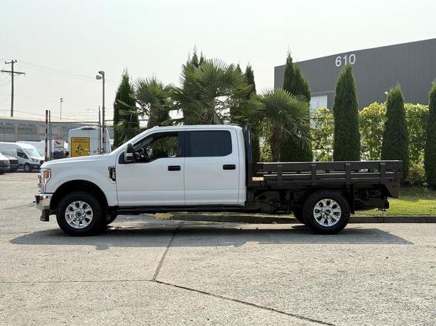 2020 Ford F-350 SD XLT 4X4 9-Foot Flat Deck Truck image 6