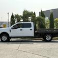 2020 Ford F-350 SD XLT 4X4 9-Foot Flat Deck Truck thumbnail image 6