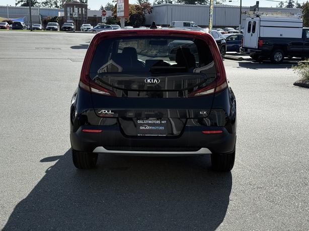 2021 Kia Soul EX - Low Kilometers, BC Local & Leather Shift Knob image 7