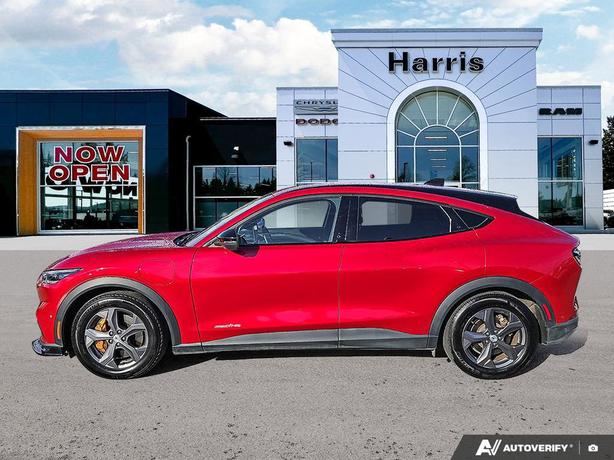 2023 Ford Mustang Mach-E Select AWD | No Reported Accidents | Low KM! image 3