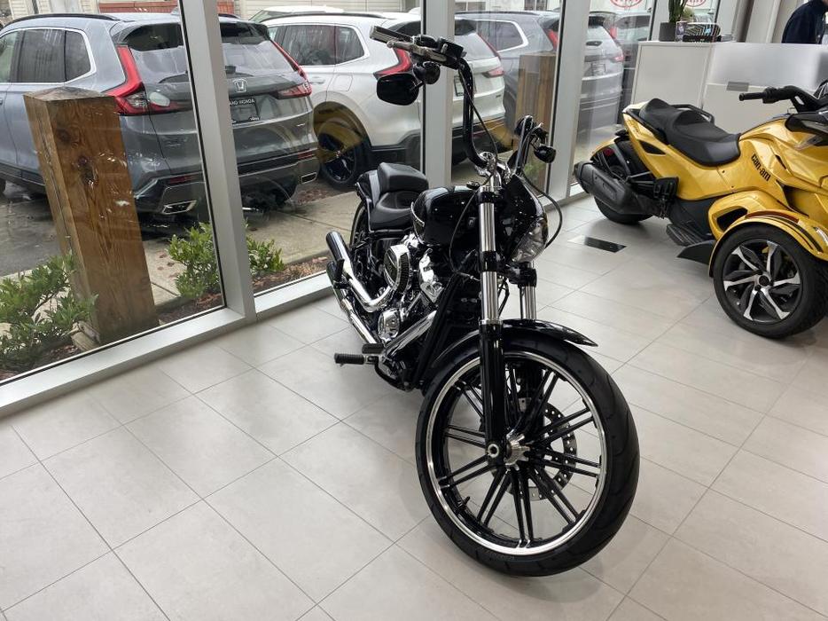 2019 Harley-Davidson FXBRS display photo