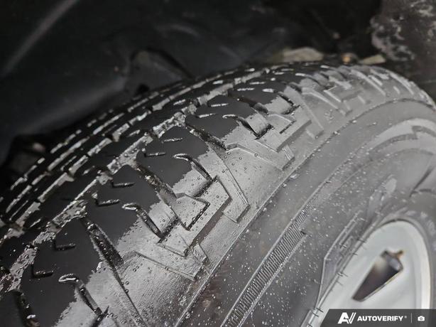 2022 RAM 1500 Tradesman 4x4 Quad Cab 6'4 Box | No Reported Accidents | One Owner image 7