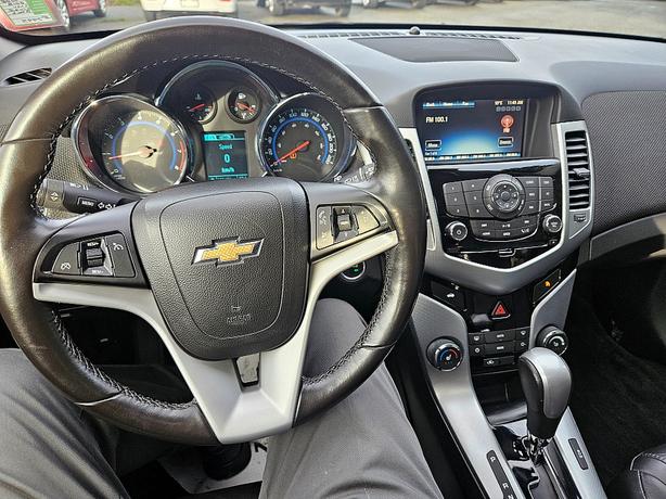 2015 Chevrolet  Cruze LTZ image 6