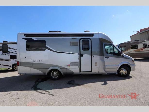 Used 2016 Triple E Unity 24TB image 7