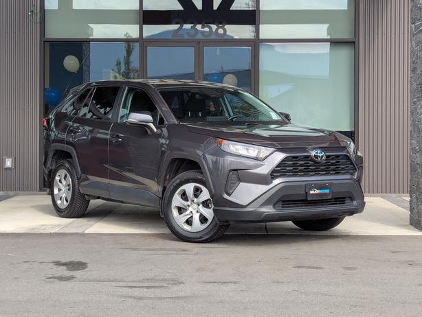 2023 Toyota RAV4 LE - No Accidents, Heated Seats, AWD image 4