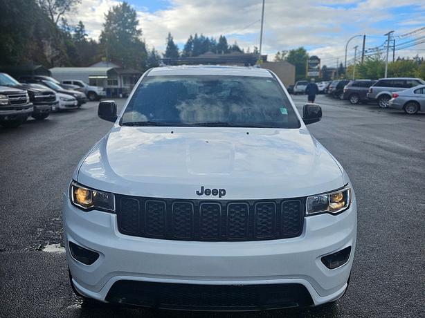 2020 Jeep  Grand Cherokee Limited image 3