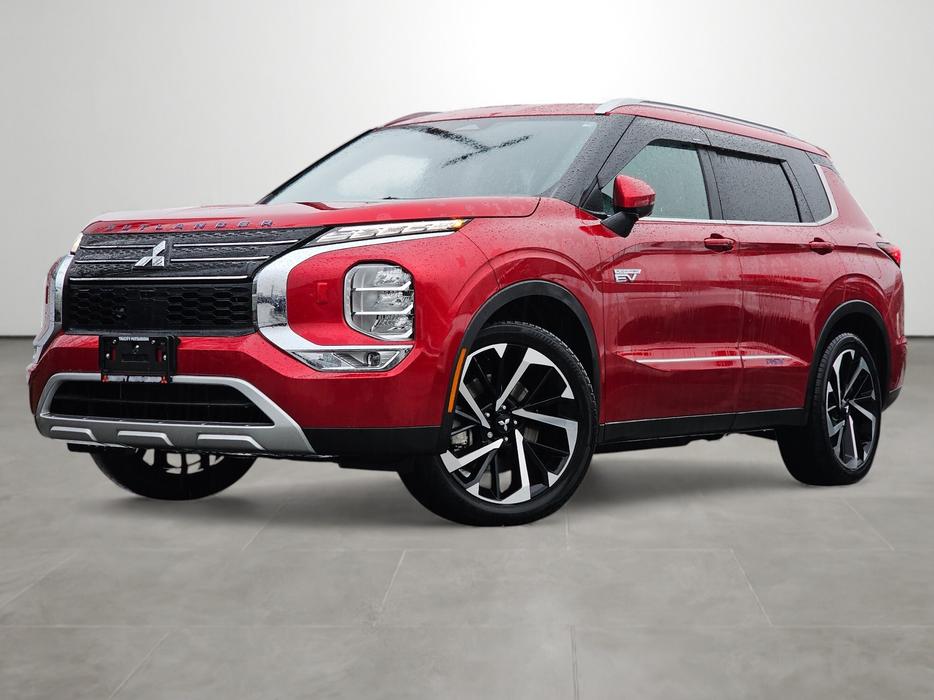 2025 Mitsubishi Outlander PHEV display photo