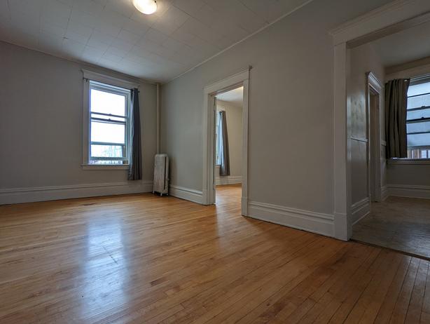 1 Bedroom Moxam Court Apartments image 8