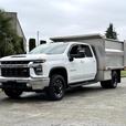 2021 Chevrolet Silverado 3500HD LT Crew Cab 4x4 9-Foot Dump Truck thumbnail image 4