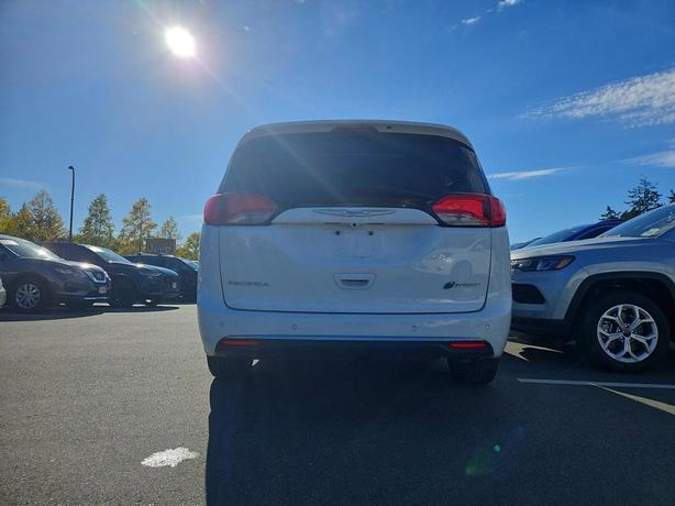 2020 Chrysler Pacifica Hybrid Limited | Remote Start | Cruise Control! image 5