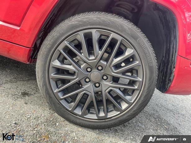 2022 Jeep Compass Red Edition image 6