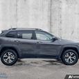 2017 Jeep Cherokee Trailhawk | 3.2L V6 | Leather Plus | Trailer Tow Package | Re thumbnail image 6
