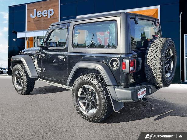 2021 Jeep Wrangler Sport 4x4 | No Reported Accidents! image 4