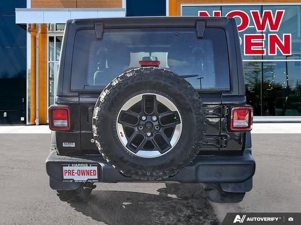 2021 Jeep Wrangler Sport 4x4 | No Reported Accidents! image 5