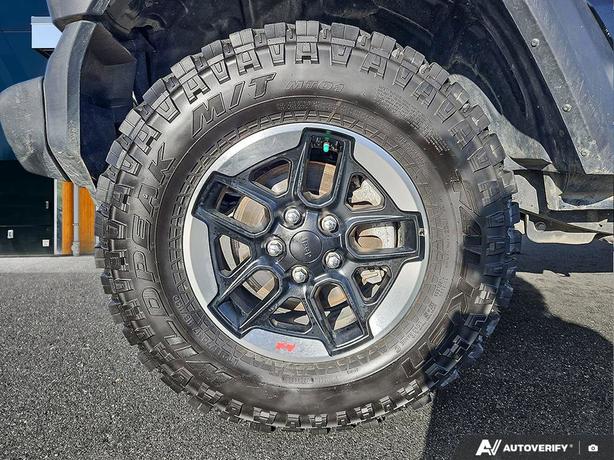 2021 Jeep Wrangler Sport 4x4 | No Reported Accidents! image 6