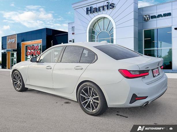 2019 BMW 3 Series 330i xDrive | Heated Seats! image 4