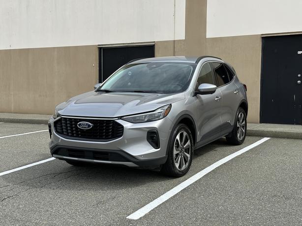 2024 Ford Escape image 3