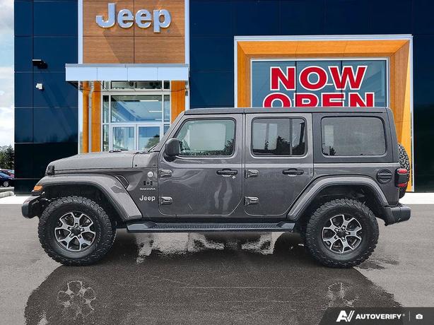 2021 Jeep Wrangler Unlimited Sahara 4x4 | Low KM! image 3