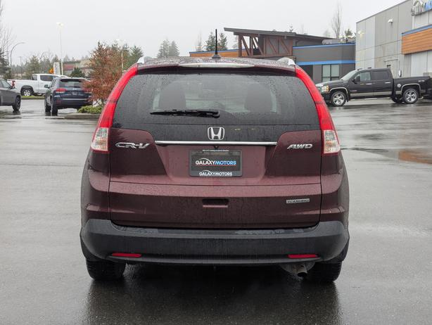 2013 Honda CR-V Touring - No Accidents, Navigation, Sunroof, AWD image 7