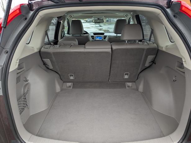 2013 Honda CR-V Touring - No Accidents, Navigation, Sunroof, AWD image 8