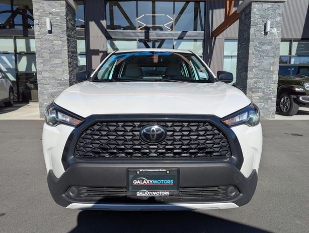 2023 Toyota Corolla Cross L - No accidents, AWD, Heated Seats image 3