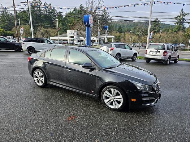 2015 Chevrolet  Cruze LTZ image 3