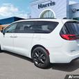2024 Chrysler Pacifica Touring-L AWD | No Reported Accidents! thumbnail image 4