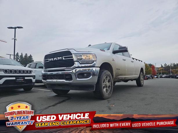 2020 RAM 3500 Big Horn 4x4 Crew Cab 8' Box | Android Auto | Apple CarPlay! image 1