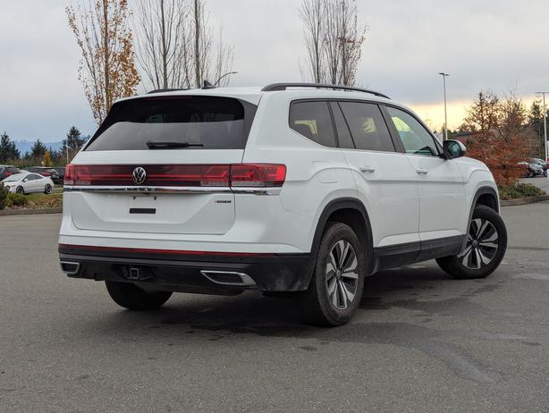 2024 Volkswagen Atlas image 6