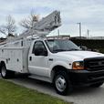2001 Ford F-450 SD Altec Service Truck Bucket Truck 2WD thumbnail image 1