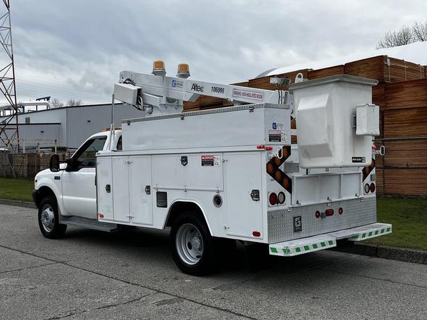 2001 Ford F-450 SD Altec Service Truck Bucket Truck 2WD image 7