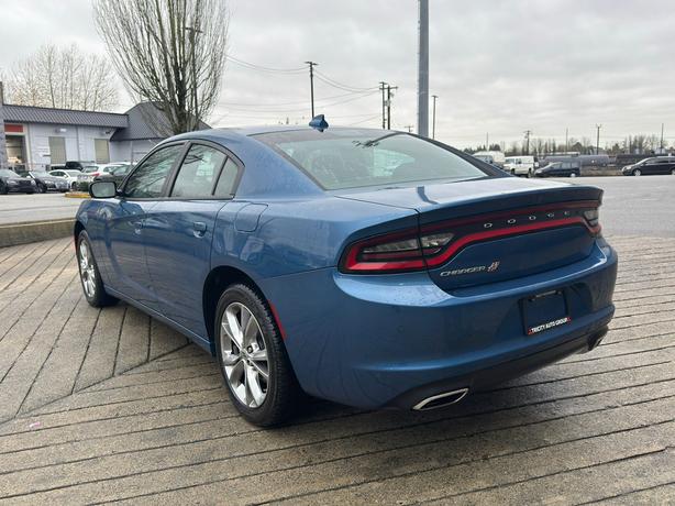 2023 Dodge Charger SXT AWD image 8