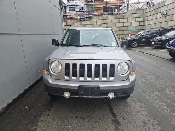 2017 Jeep Patriot High Altitude Edition image 2