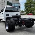 2024 Ford F-550 XL Crew Cab and Chassis 4WD Gas Engine thumbnail image 8