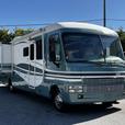 2000 Ford Motorhome Pace Arrow Vision RV with 2 Slide Outs thumbnail image 2