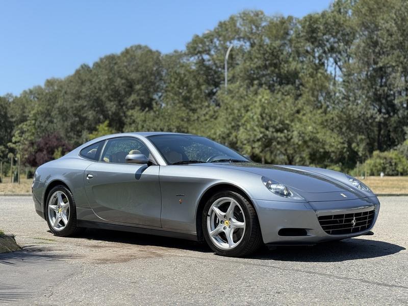2005 Ferrari 612 Scaglietti Pininfarina V12 display photo